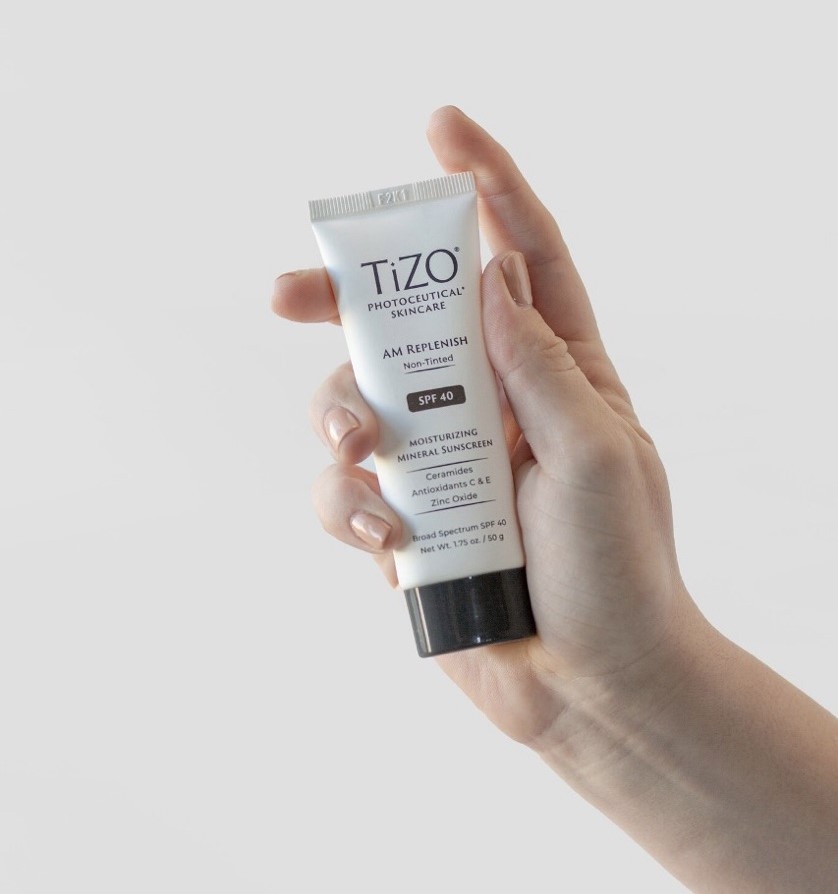 Крем дневной питательный TiZO Photoceutical AM Replenish SPF 40 Non-Tinted 50 мл