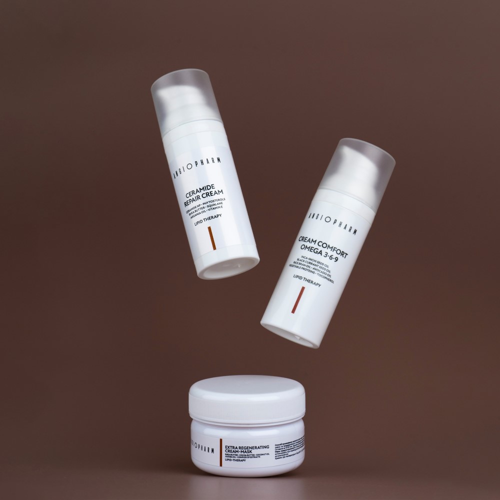 Крем-комфорт c комплексом омега 3·6·9 ANGIOPHARM Cream-Comfort Omega 3.6.9 50 мл