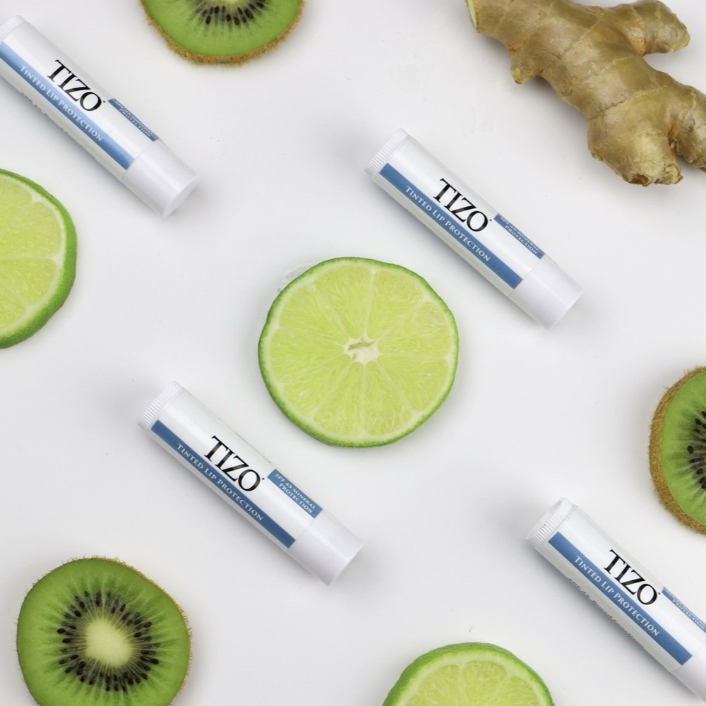 Крем для губ солнцезащитный TiZO Tinted Lip Protection SPF 45 4,5 гр