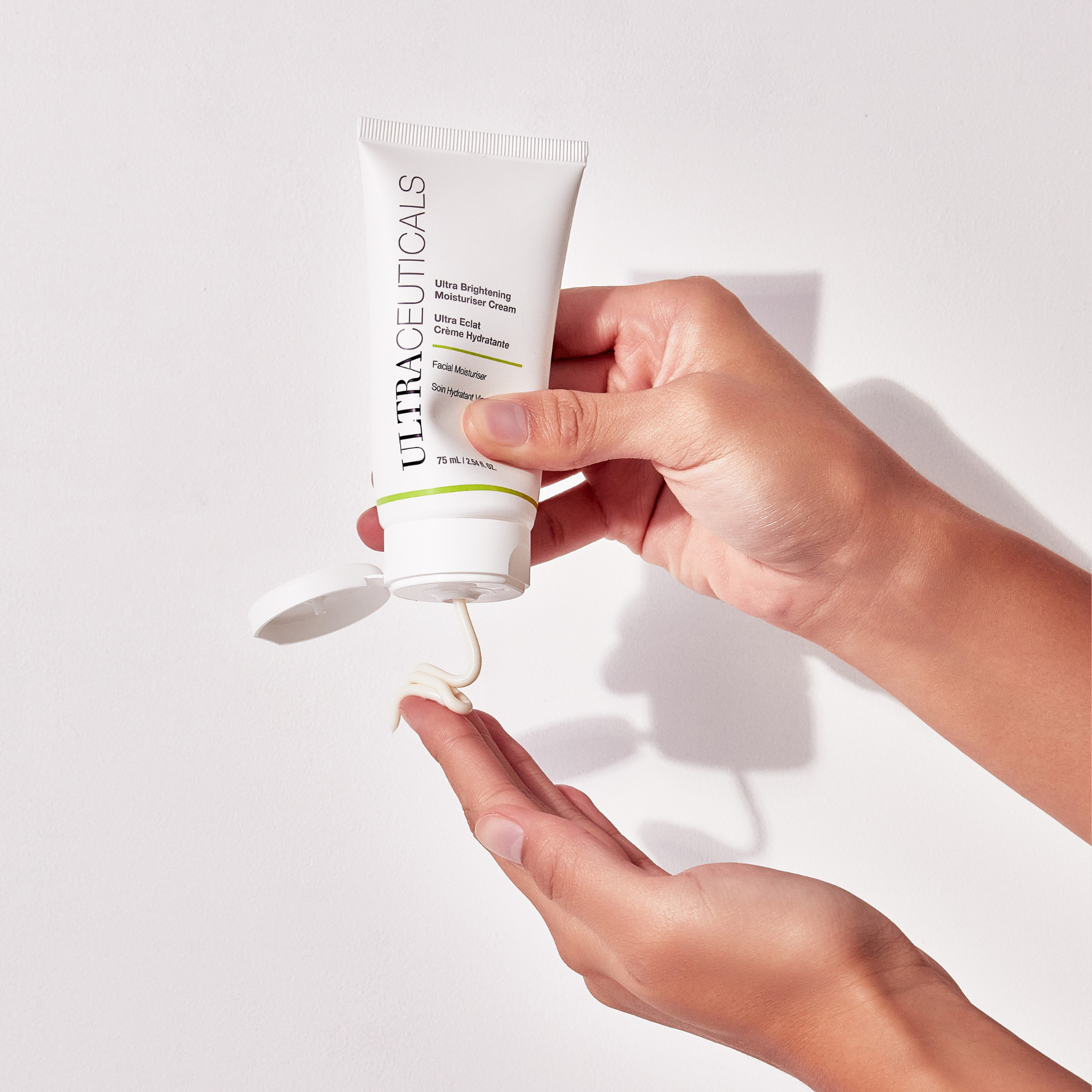 Крем ультра увлажняющий с эффектом отбеливания Ultraceutic Ultra Brightening Moisturiser Cream